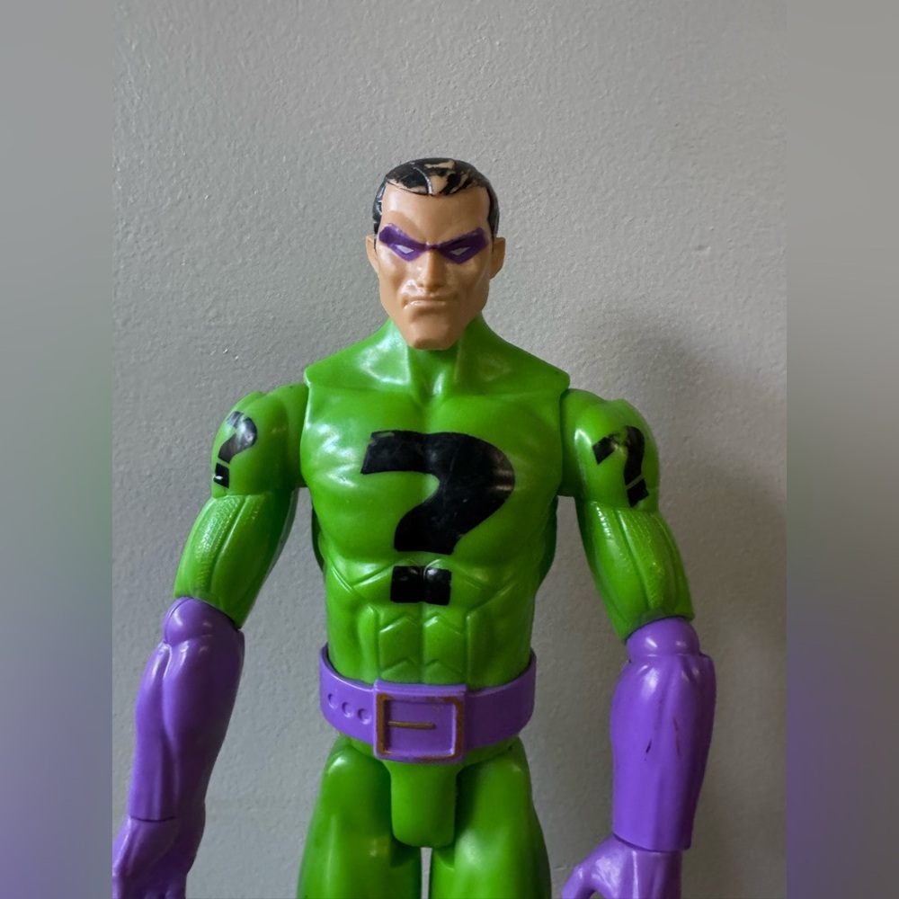 The Riddler Action Figure - Picture 2 of 3